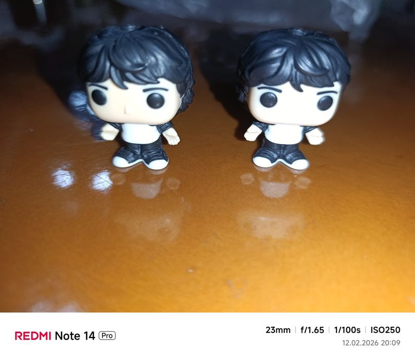 Игрушки поп Киндер джой