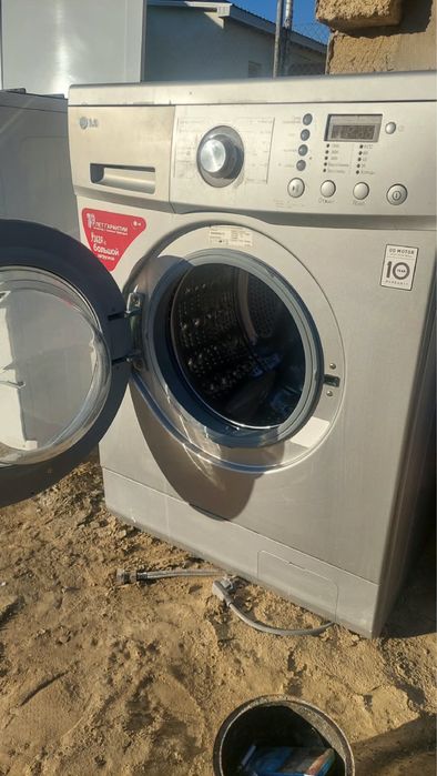 Продается стиральная машина