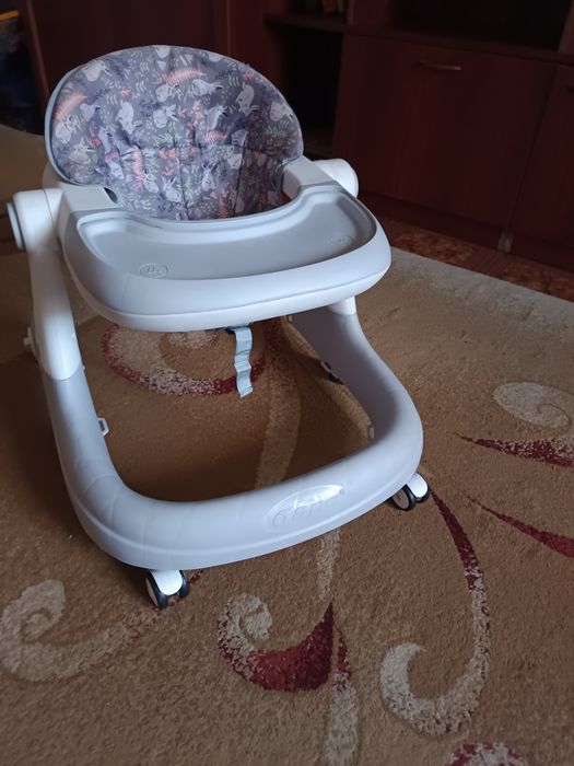 Ходунки серего цвета