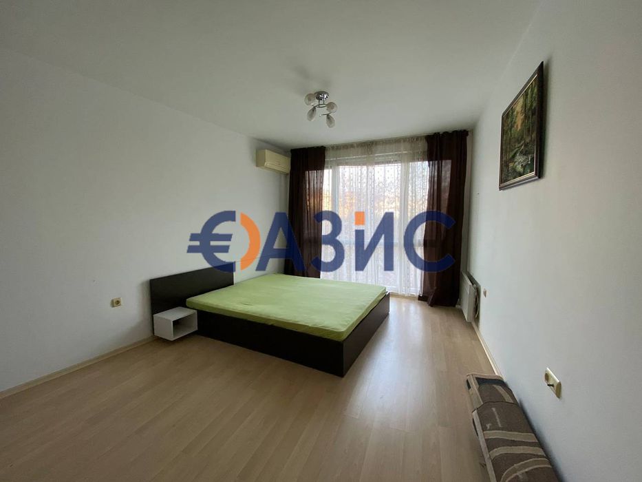 Продава се Двустаен апартамент в Свети Влас - 70 кв.м за 722 €/кв.м - Снимка #10