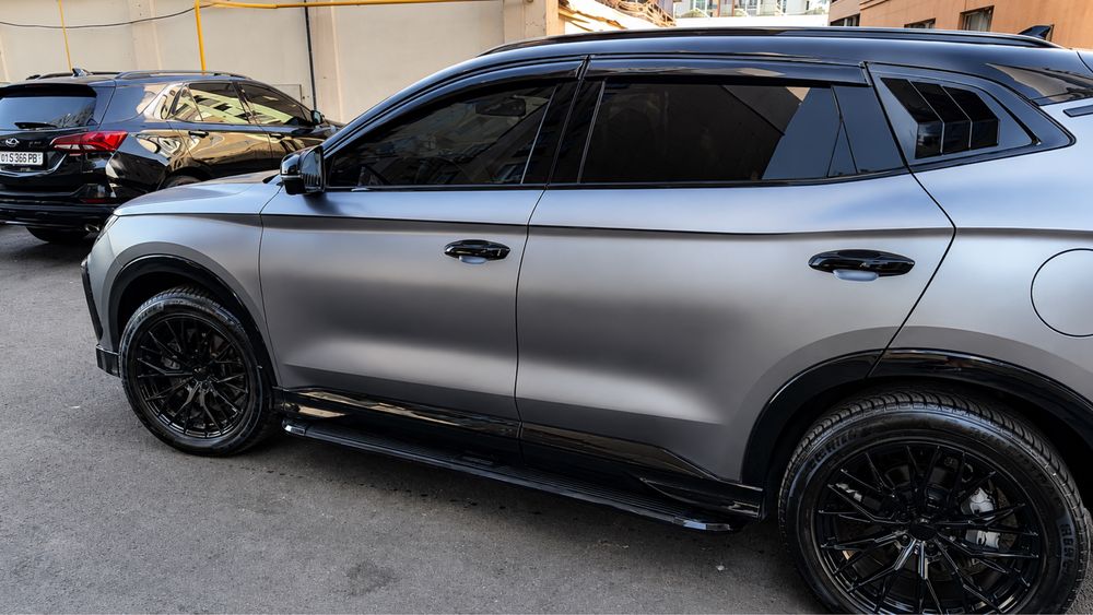 BYD Champion 605 Серый 2023 (Сатиновая бронипленка)