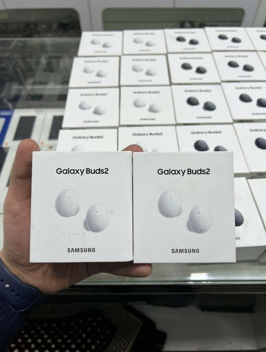 Samsung Buds 2 New 2023
