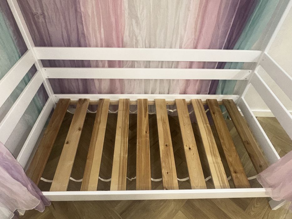 Кровать домик 165 на  85