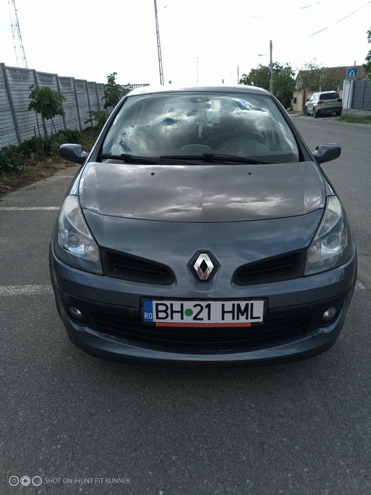RENAULT Clio