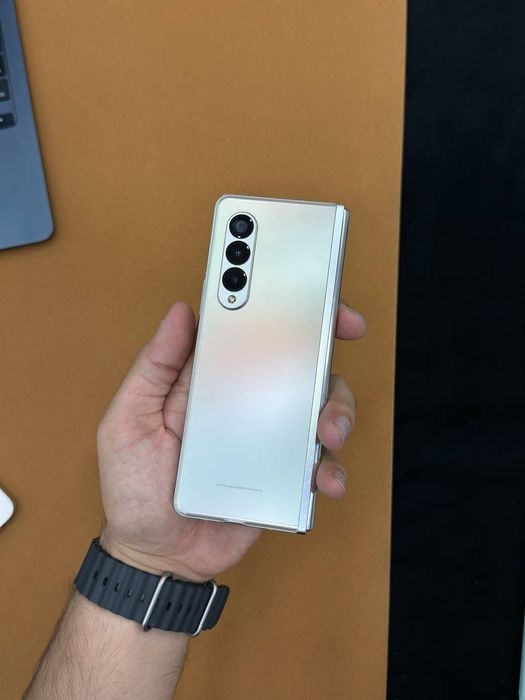 Samsung z fold 3 12/512