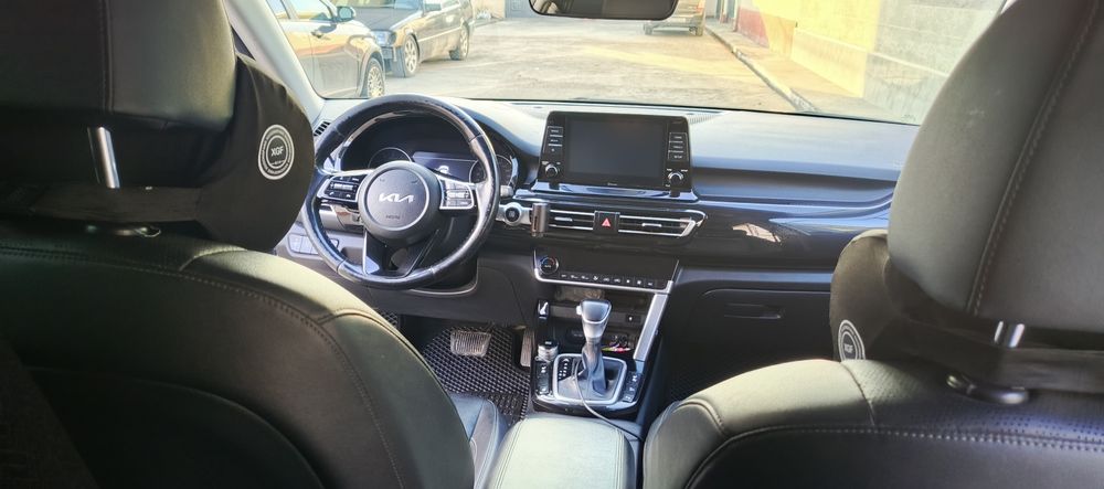 KIA SELTOS сотилади