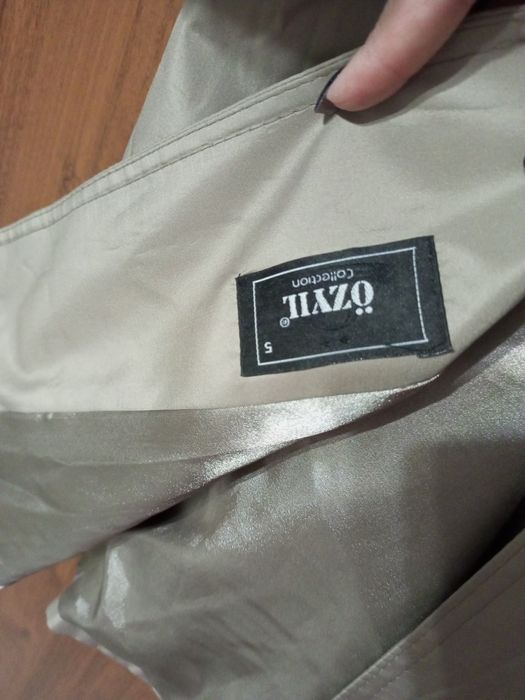 Плащ, размер 48-50. Новый.