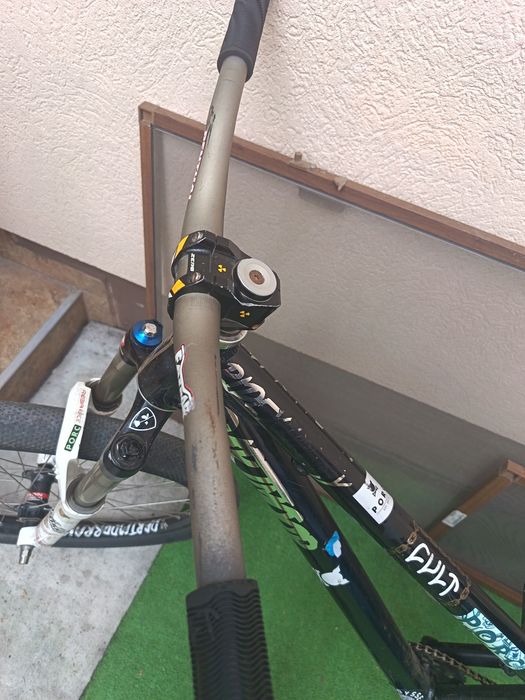 Ghidon Renthal Fatbar 770mm