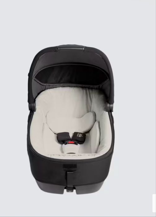 Landou Auto /Patut  auto pentru bebelusi