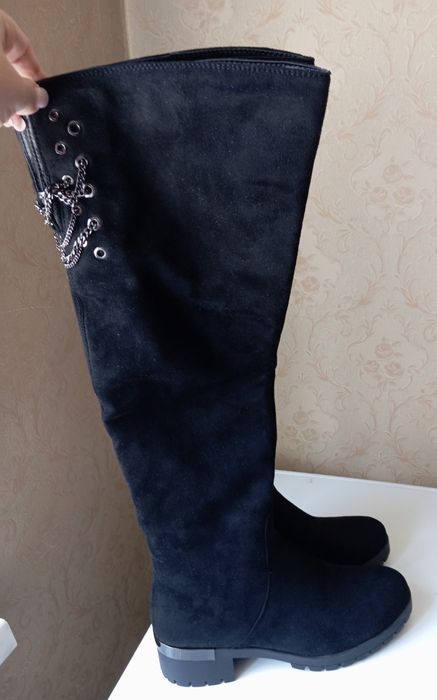 Сапоги демисезонные новые