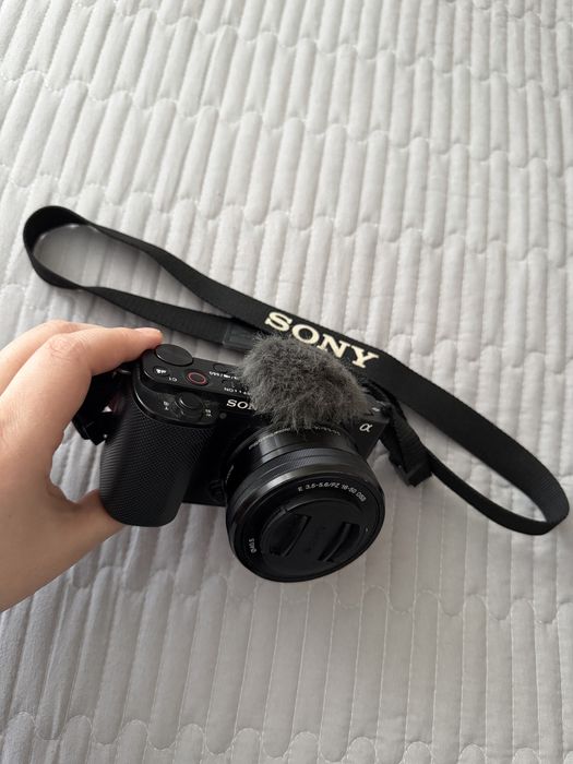 Sony zv e 10 (в хорошем состоянии)