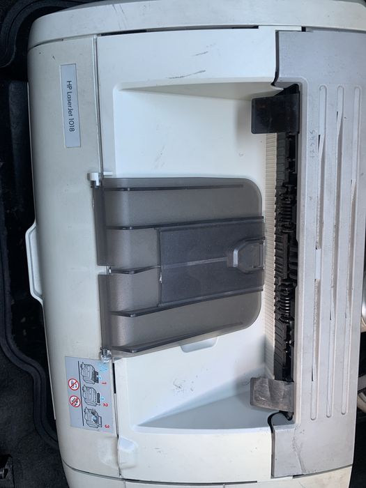 Продам принтер лазерный Hp 1018
