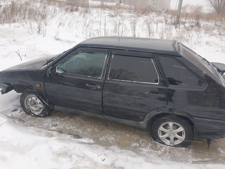 Продам ваз 2114 авто не находу