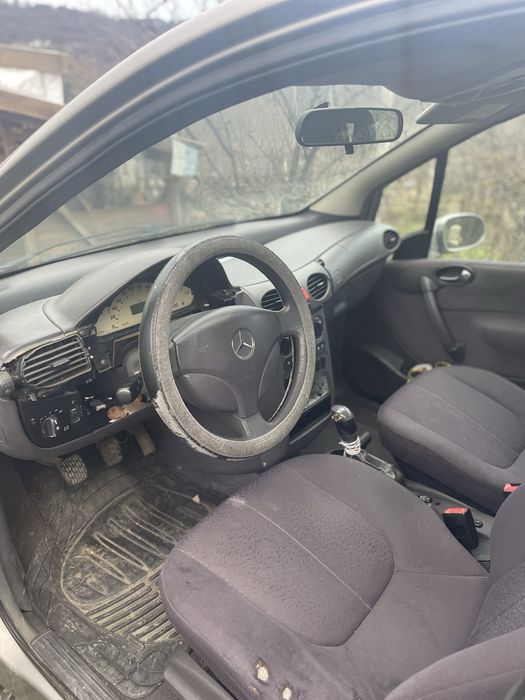 Мерцедес А170 на части