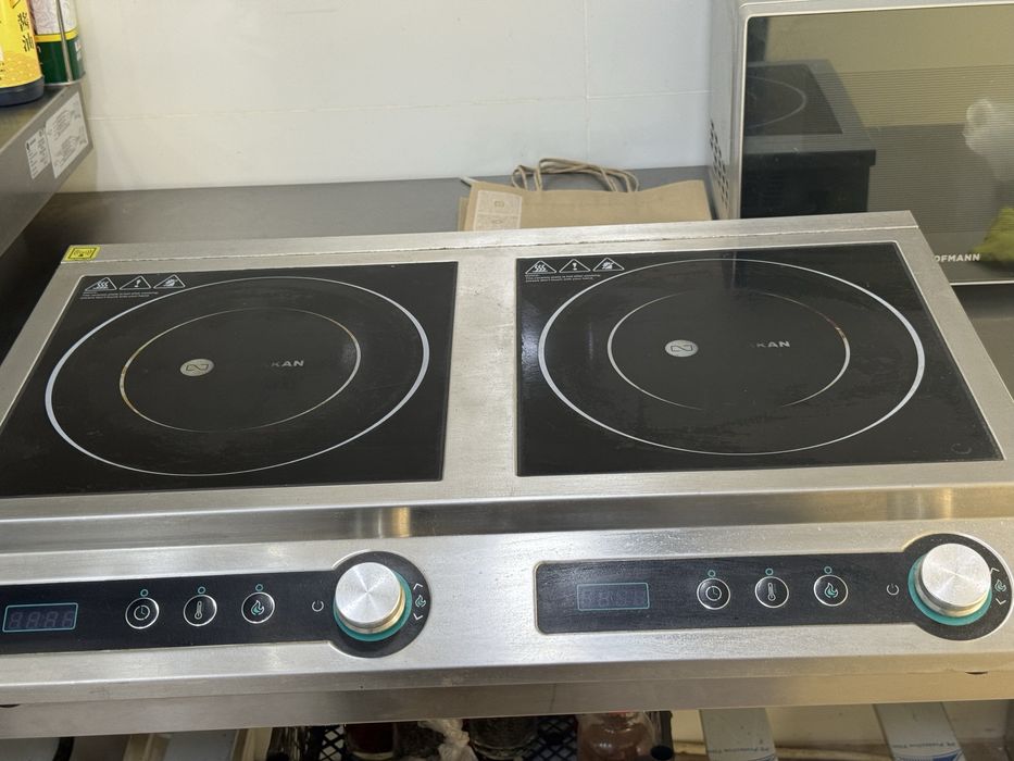 Продам комплект оборудования для кафе / кухни