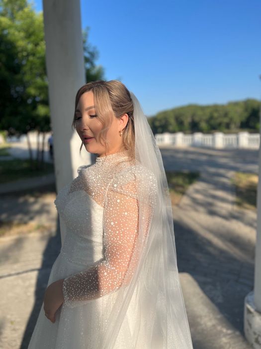 Продам свадебное платье