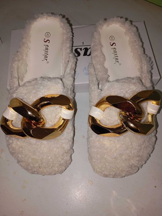 Saboți și sandale Nr 40