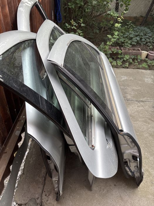 Двери и крылья на мерседес w220(лиса)