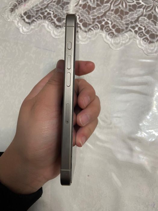 iPhone 15 pro 256/89%