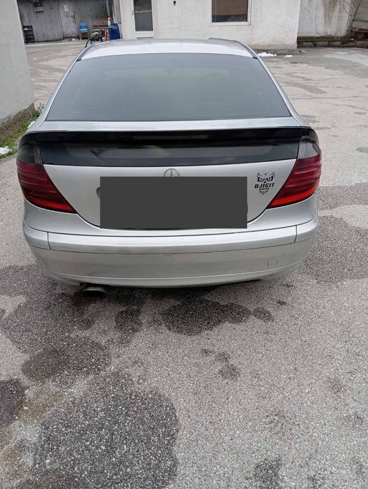 Mercedes-Benz C-Class W203