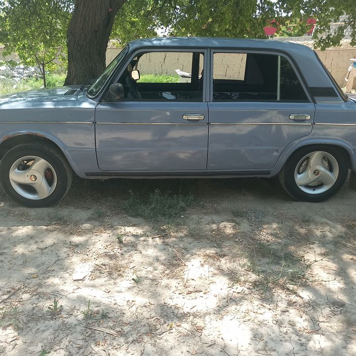 Vaz2106 sotiladi