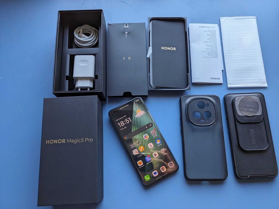 Honor Magic 5 Pro - перфектен
