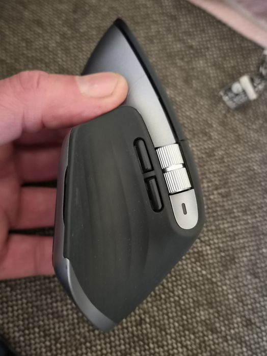 vand mouse Bluetooth  Logitech MX Master 3S pt Mac si Windows