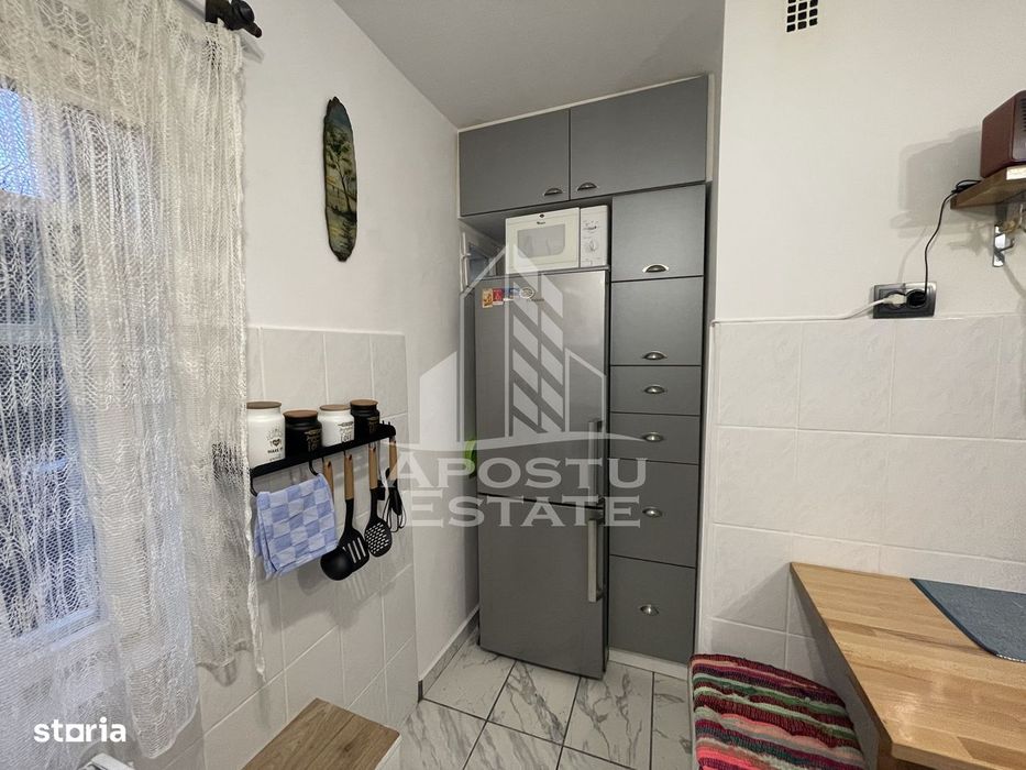 Apartament 2 camere, proaspat renovat, zona Micalaca — fotografia 3