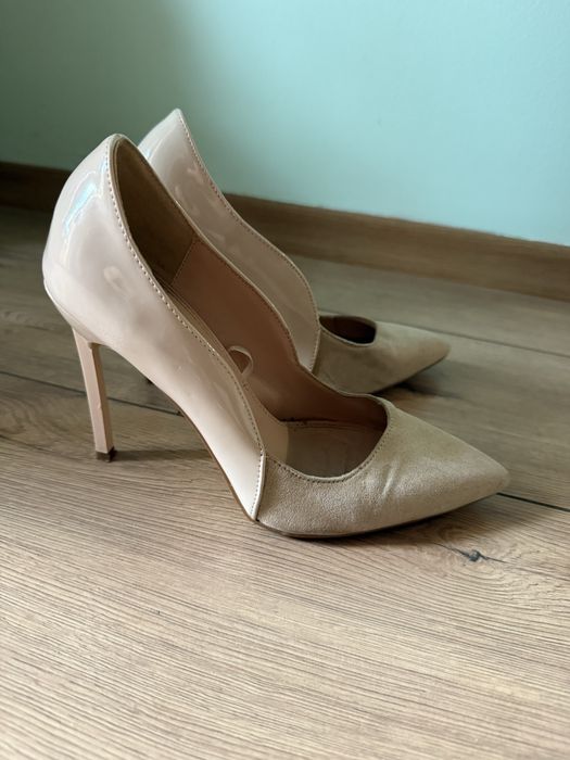 Официални дамски обувки