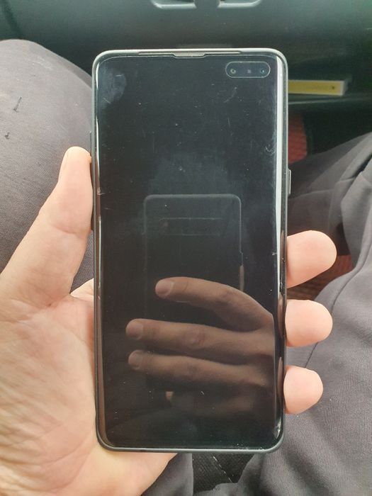 Самсунг с10 5 G 256 гегабайт