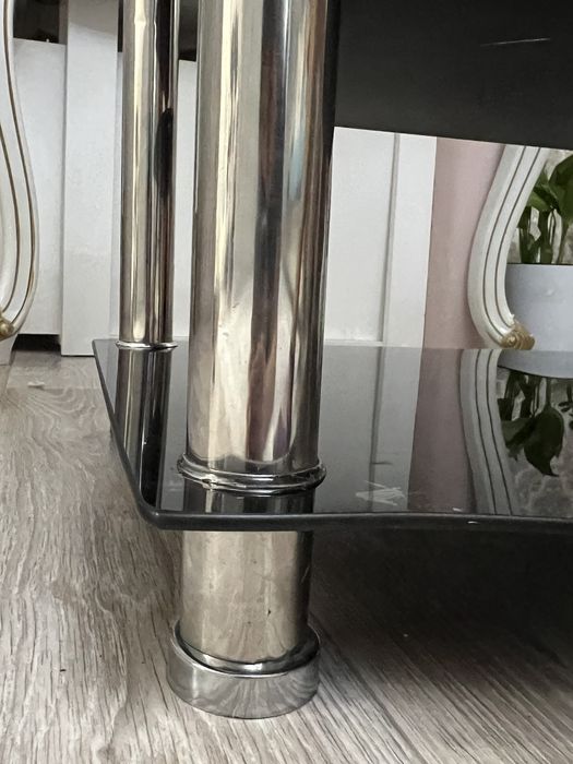 Подставка под телевизор