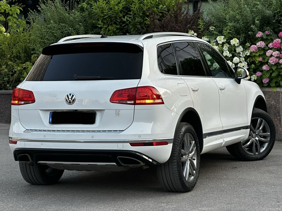 VOLKSWAGEN Touareg 2017 — imagine 4