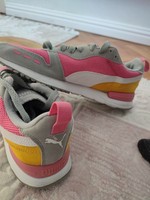 ,, Puma,, marime 42