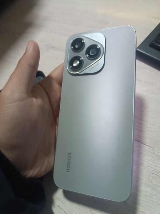 Honor 400 lite naxt va obmen