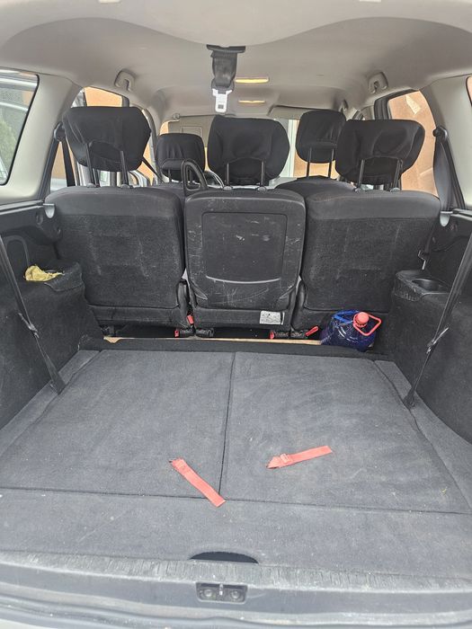 Vând renault grande scenic