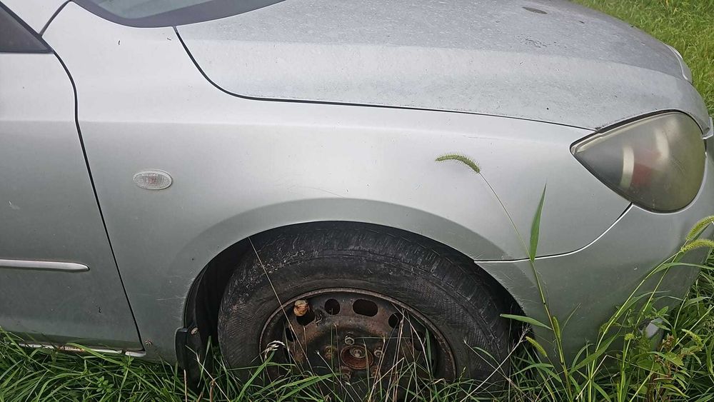 Mazda 3 pentru piese, motor 1.6 TDCI 2005, GRI