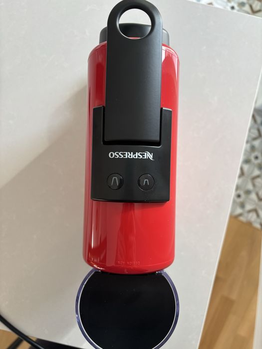 Кафе машина Nespresso Essenza Mini D30