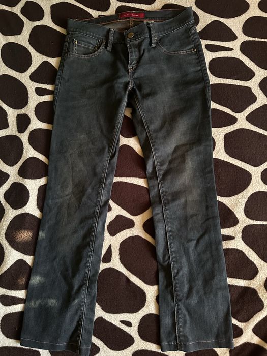 ПРОДАВАМ : Дънки LEVI'S (мъжки)