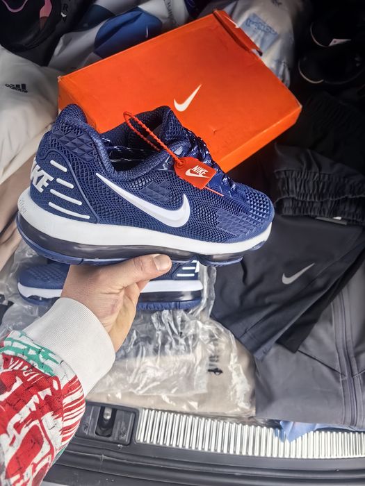 Мъжки маратонки Nike air max последни 41 номер