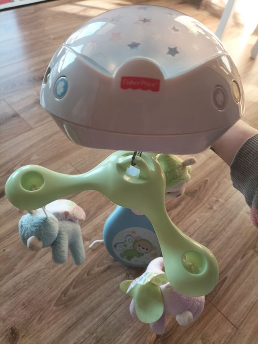 Carusel muzical bebe