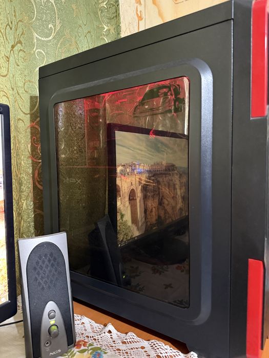 Vând PC Gaming.