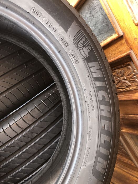 225 50 18 Michelin de vara