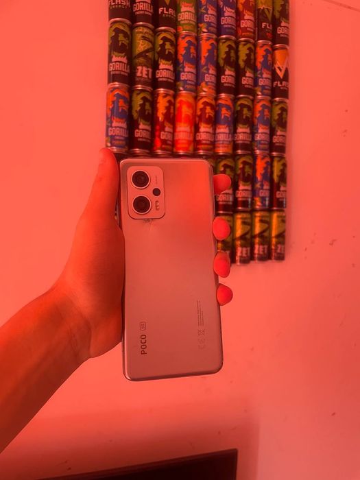 Продам Поко 4 GT