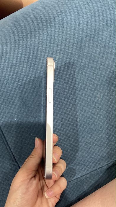 Продаю телефон, iphone 13