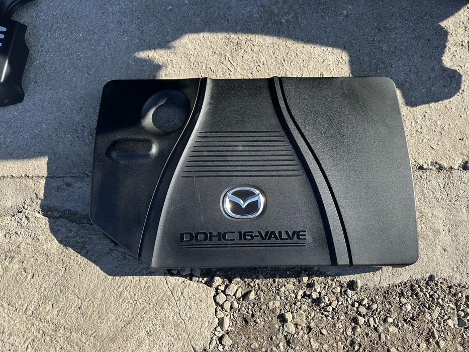 Капак/Кора за двигател Мазда 3 2.0i бензин