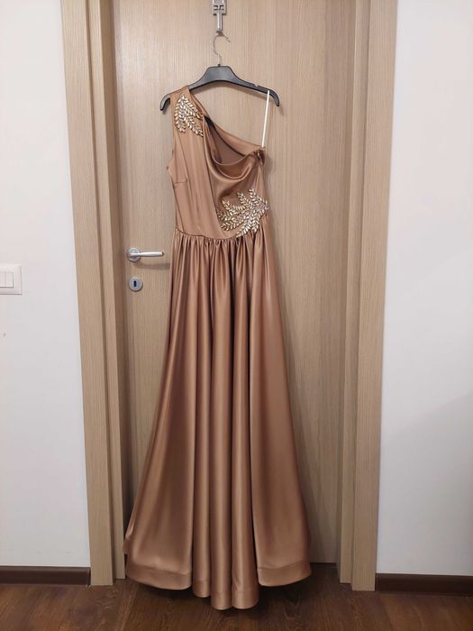 Rochie de ocazie realizata pe comanda