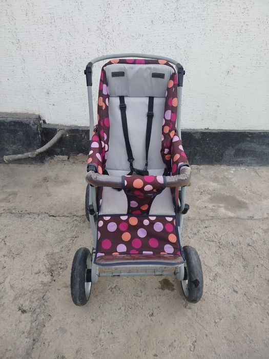 Продам детскую коляску