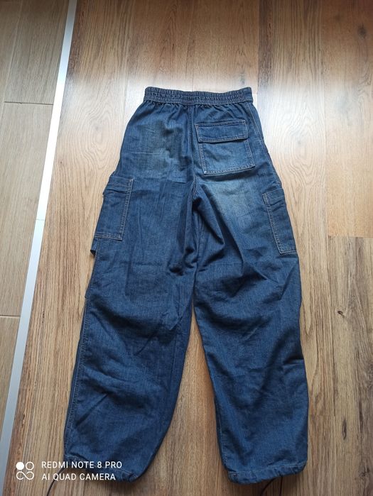 Дънки H & M супер модел