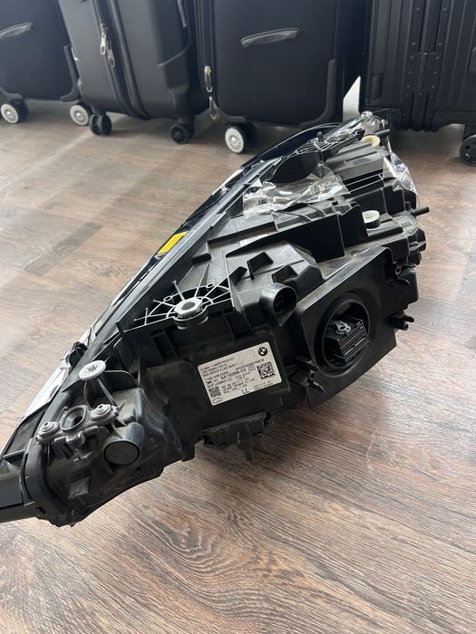 фара от Бмв м3 лазер