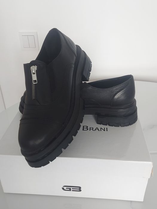 Продам лоферы кожа 100%